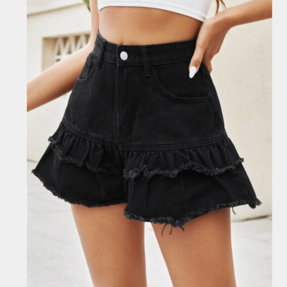 Missguided Black Denim Ruffled Shorts Size 26 - Picture 1 of 9